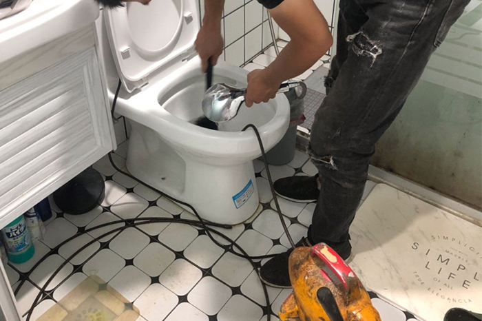 湘桥疏通下水道